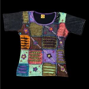 Floral patchwork fitted hippie tee